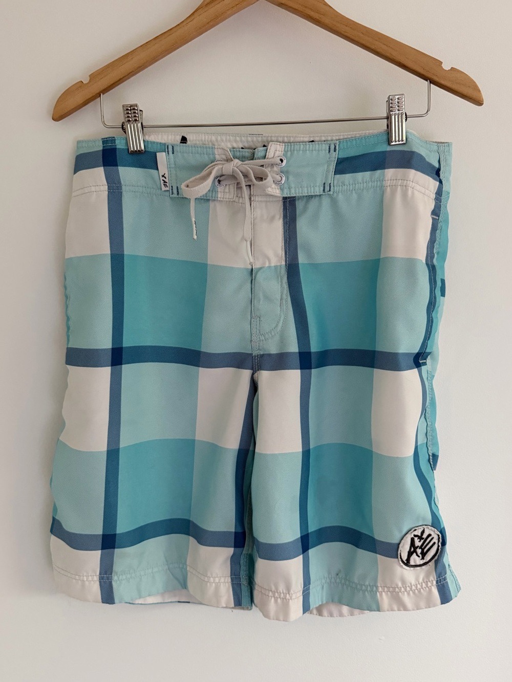 American Eagle Y2K Plaid Board Shorts Men’s M Aqua Blue Surf